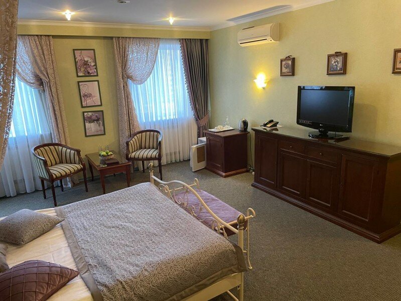 Гостиница Отель Ля Ви де Шато Оренбург