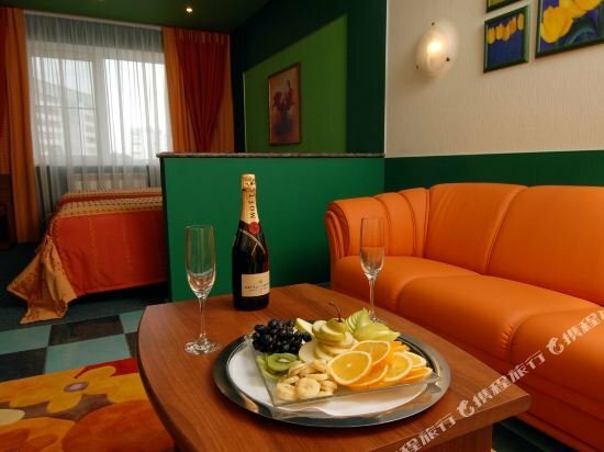 Гостиница Ля Ви де Шато Оренбург-26