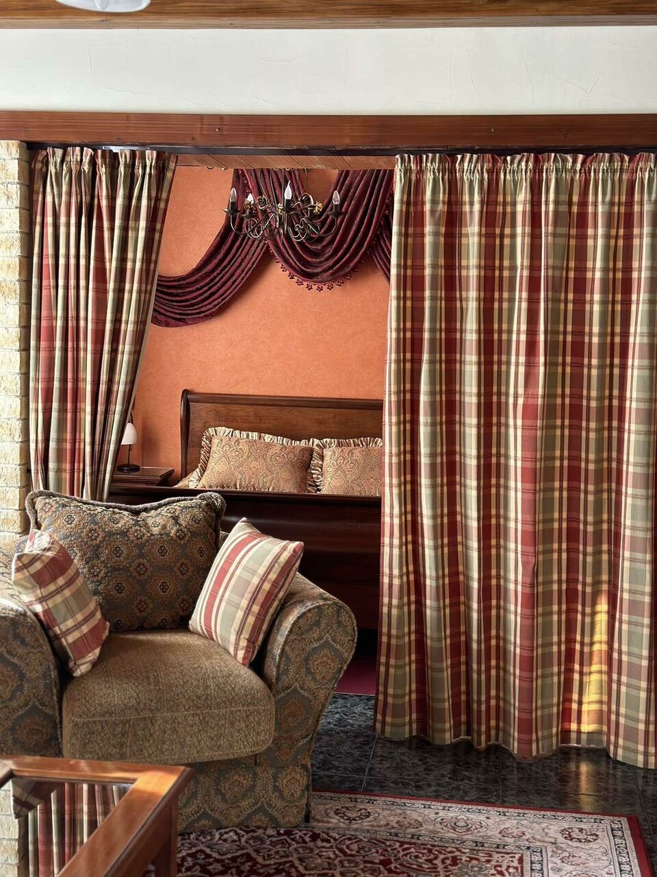 Гостиница Ля Ви де Шато Оренбург-204