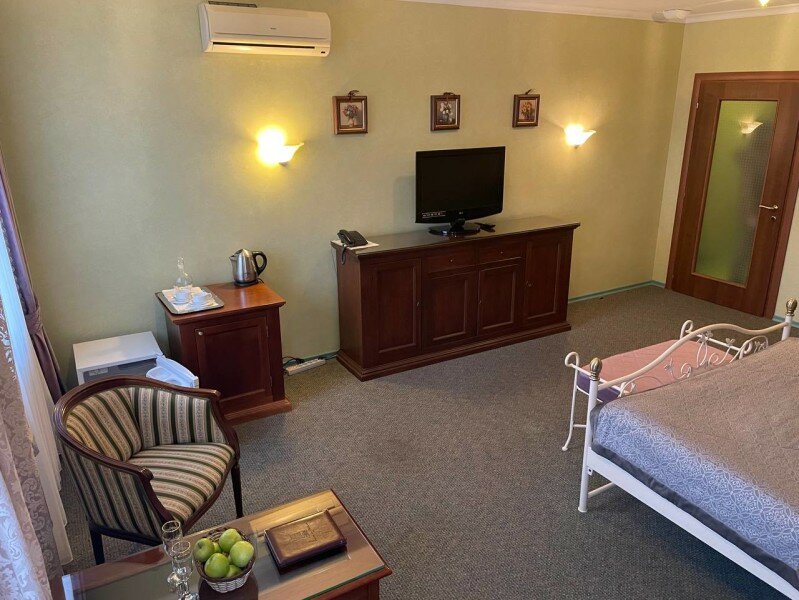 Гостиница Ля Ви де Шато Оренбург