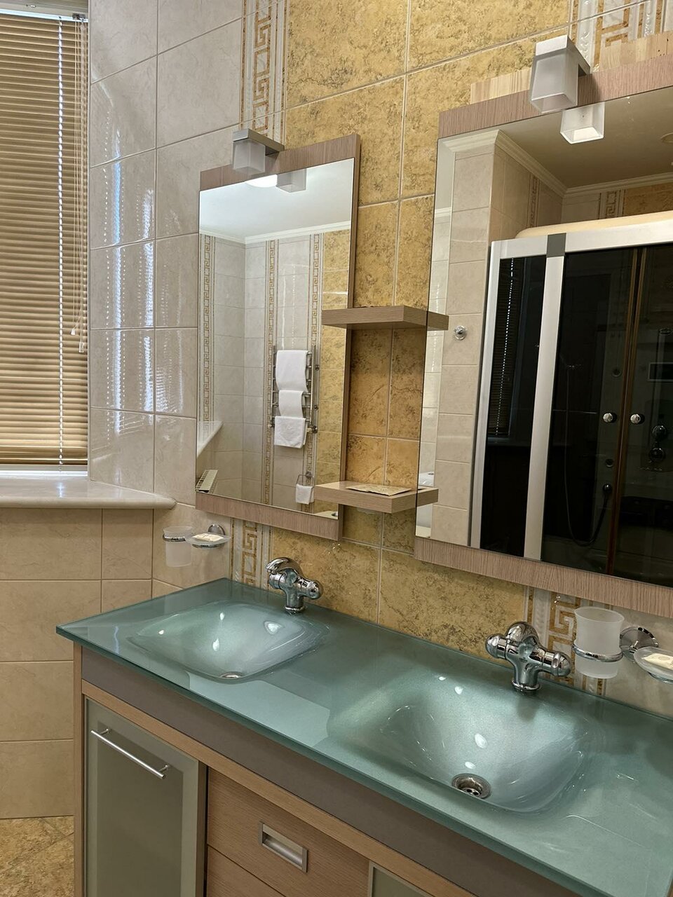 Гостиница Ля Ви де Шато Оренбург-184