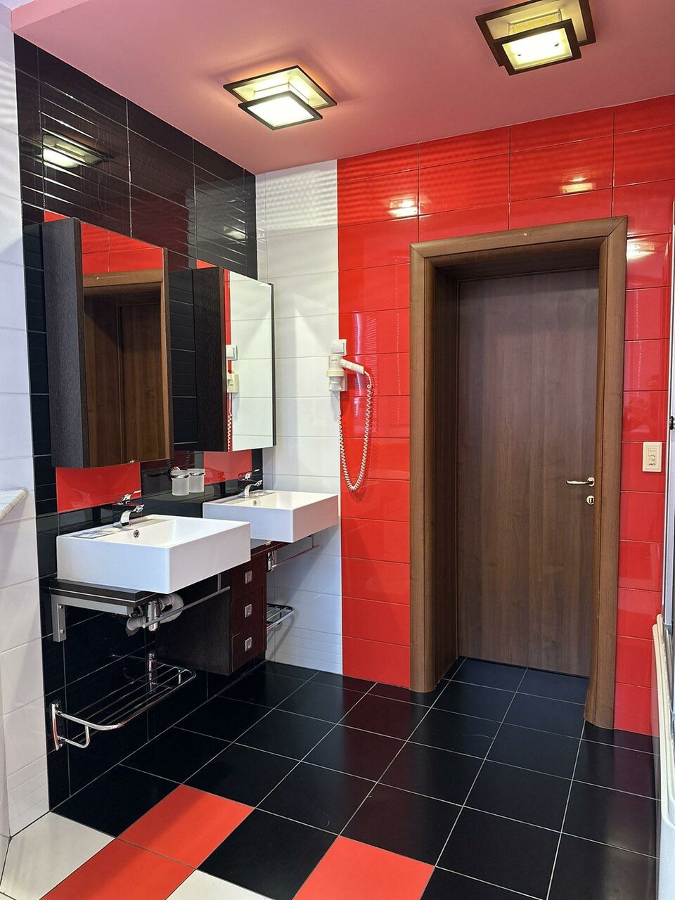 Гостиница Ля Ви де Шато Оренбург-221