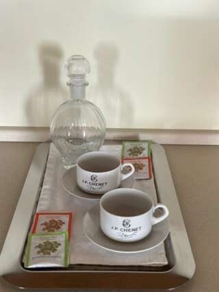 Гостиница Ля Ви де Шато Оренбург Сьют-13