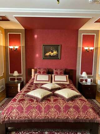 Гостиница Ля Ви де Шато Оренбург Люкс-1