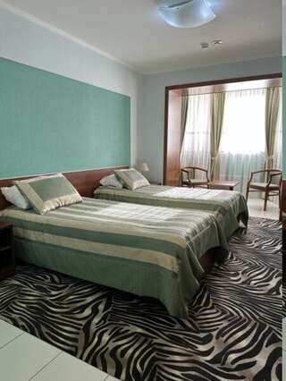 Гостиница Ля Ви де Шато Оренбург Стандартный двухместный 301-1