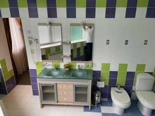 Гостиница Ля Ви де Шато Оренбург Студия 404 Прованс-5