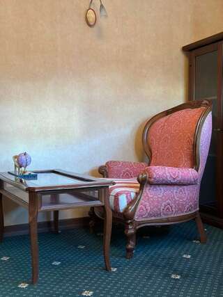 Гостиница Ля Ви де Шато Оренбург Люкс-17