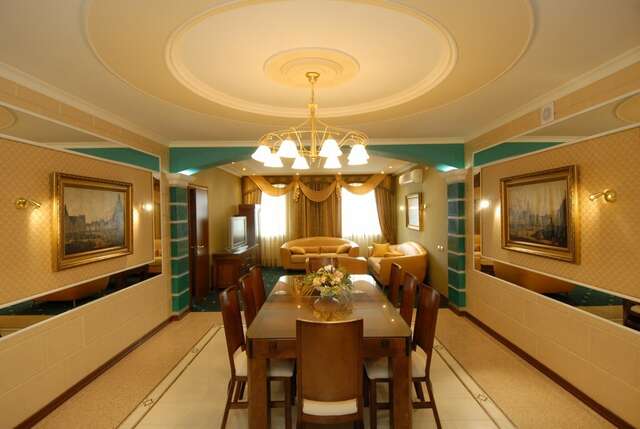 Гостиница Ля Ви де Шато Оренбург-234