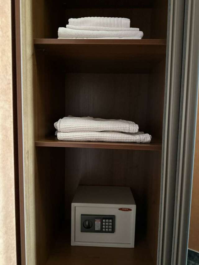 Гостиница Ля Ви де Шато Оренбург-218