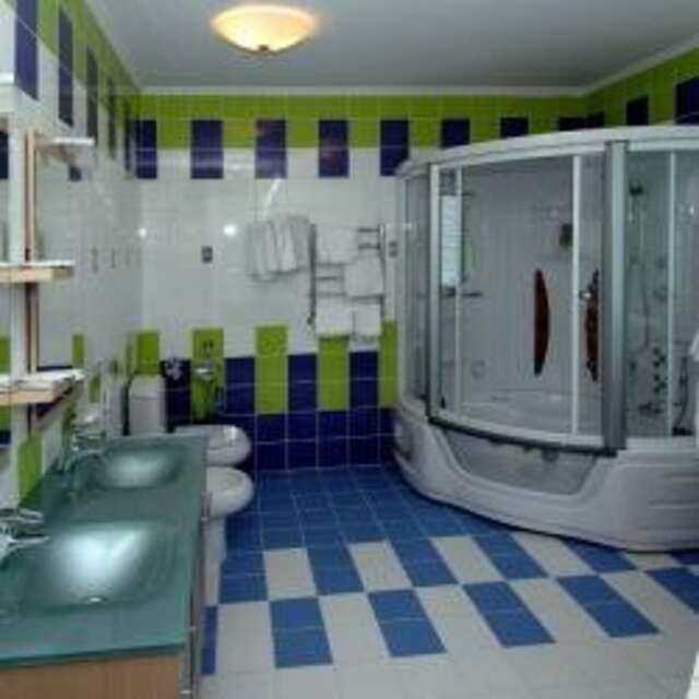 Гостиница Ля Ви де Шато Оренбург-181